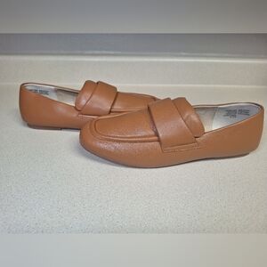 BC Footwear Tan Flats Classic Loafers